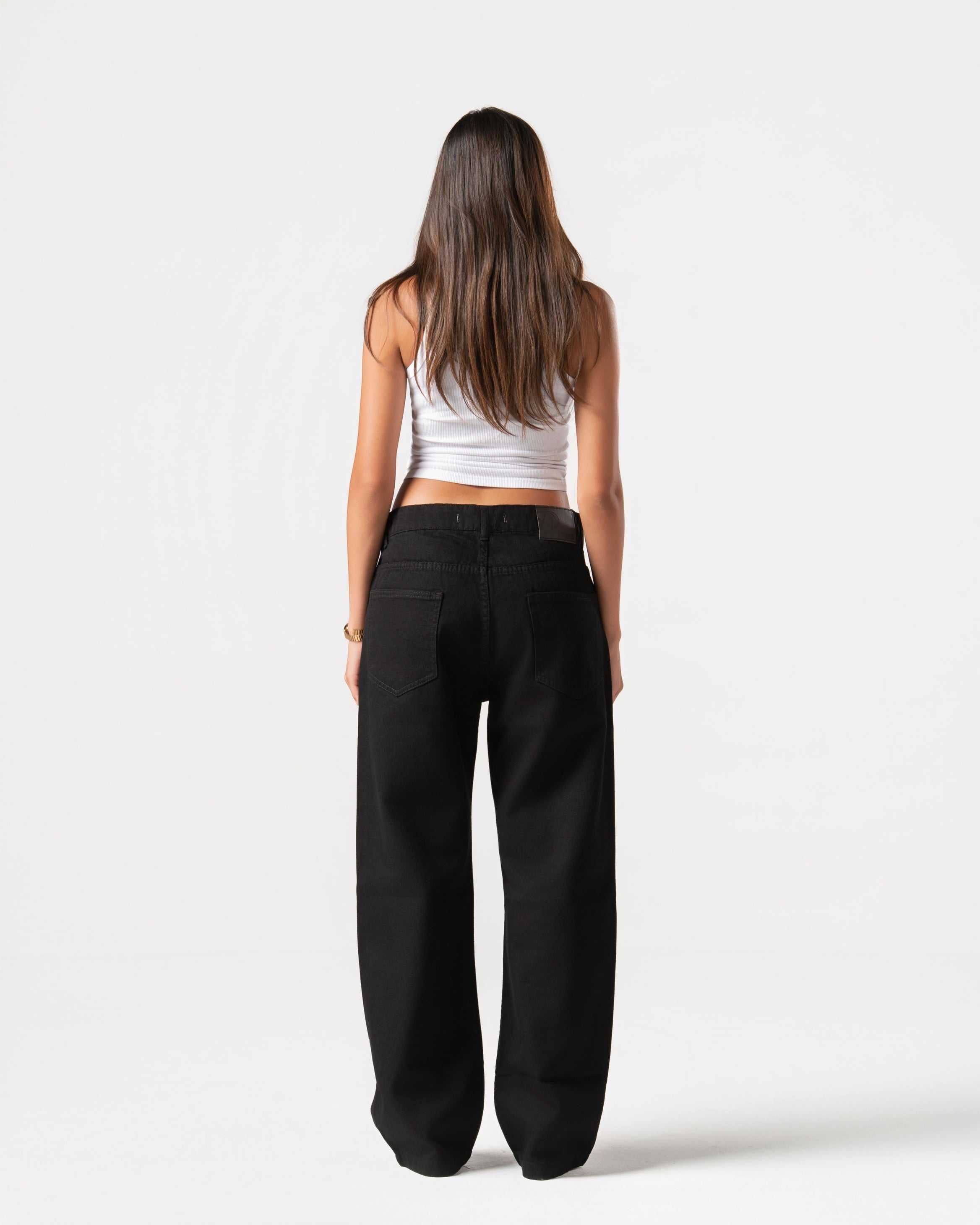 BLACK JEANS